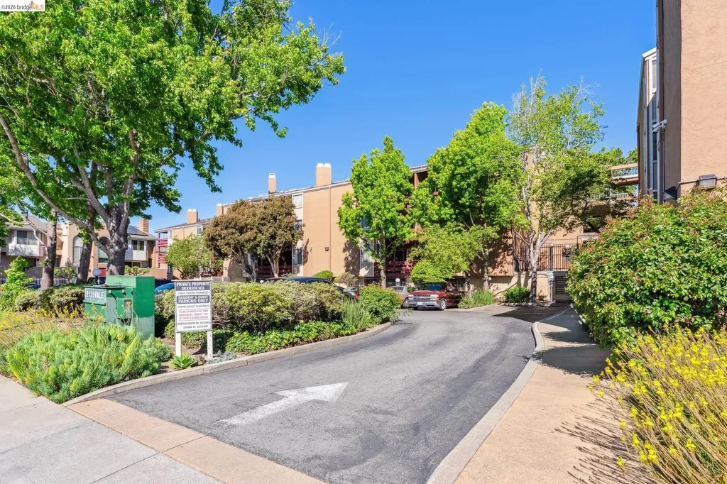 2121 Vale Road San Pablo CA 94806