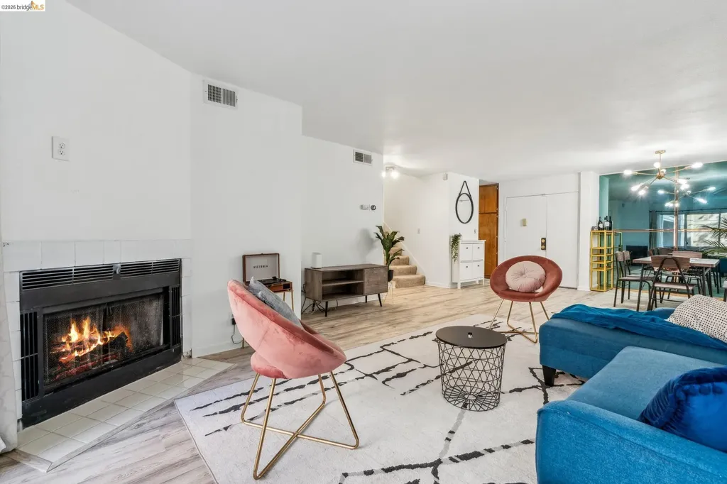 2121 Vale Road San Pablo CA 94806