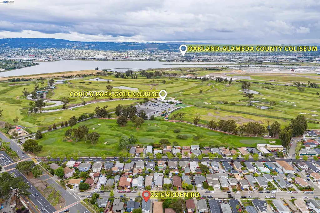 22 Garden Road Alameda CA 94502