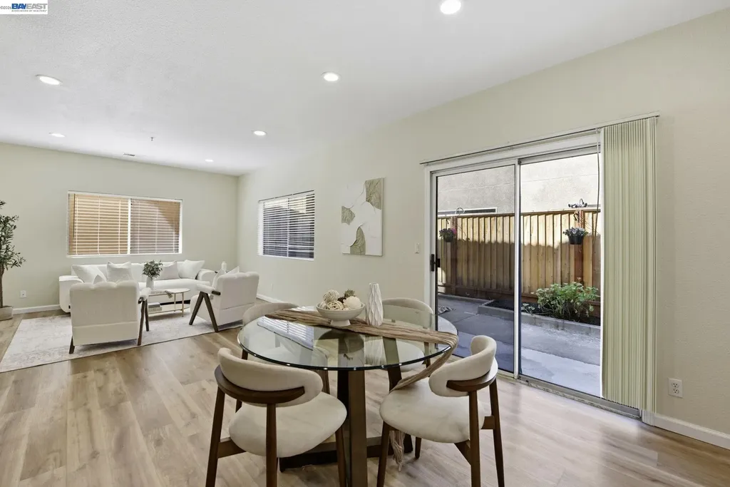 1085 La Brea Terrace Union City CA 94587