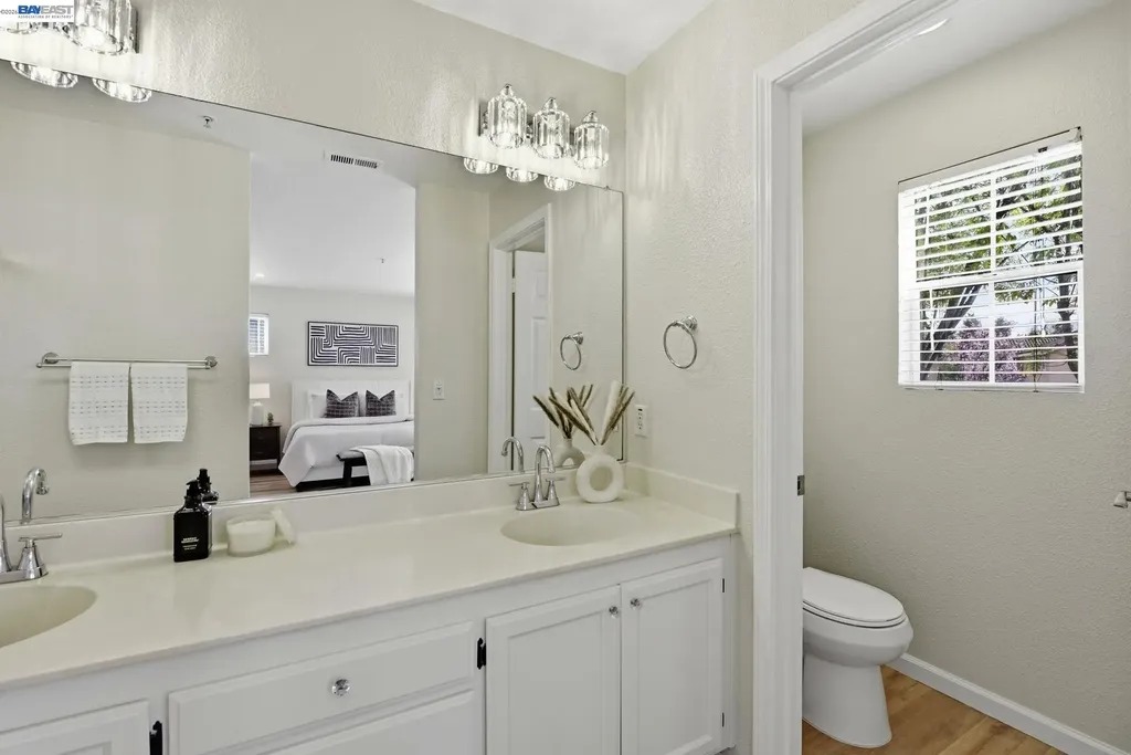 1085 La Brea Terrace Union City CA 94587