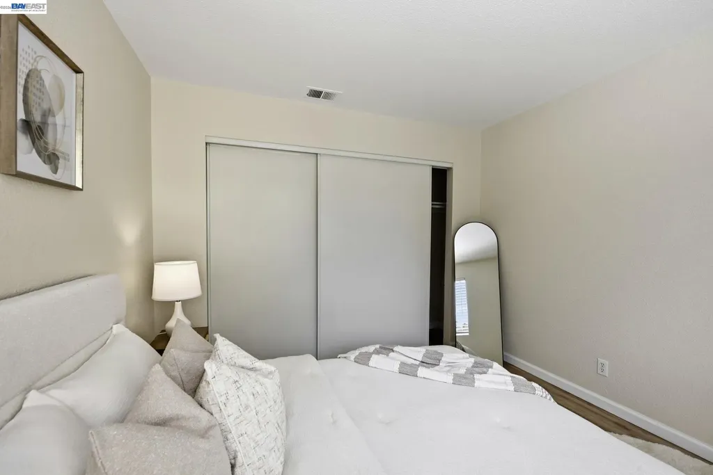1085 La Brea Terrace Union City CA 94587