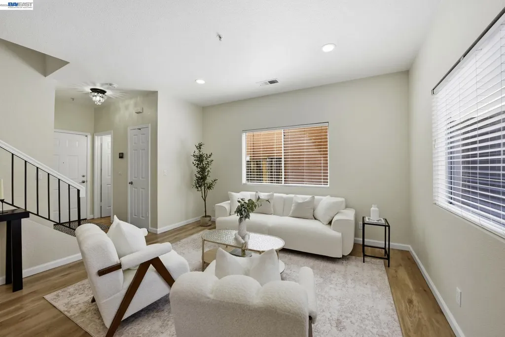 1085 La Brea Terrace Union City CA 94587