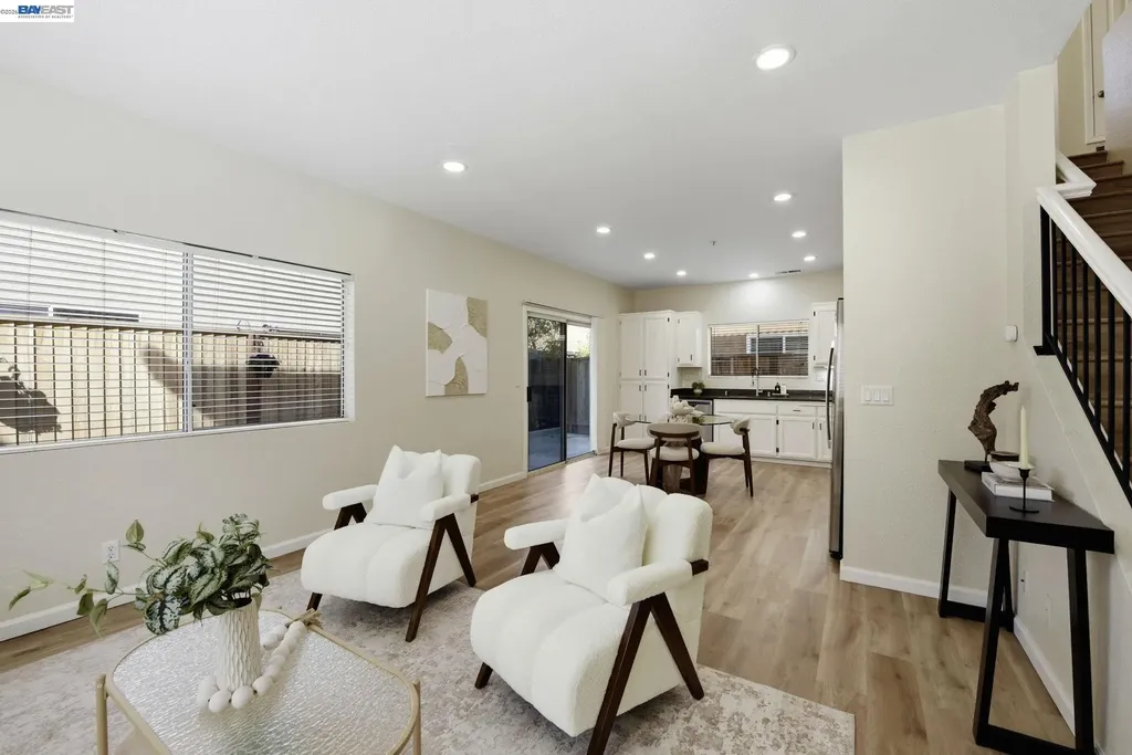 1085 La Brea Terrace Union City CA 94587
