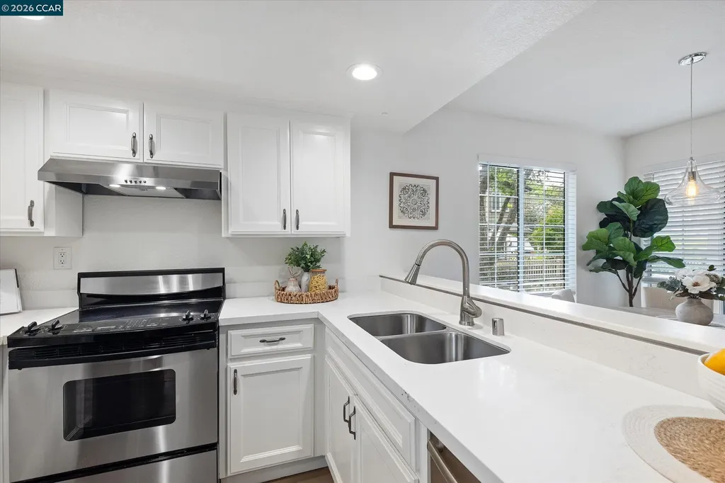 6521 Nottingham Place Dublin CA 94568