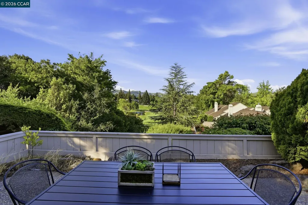 607 Silver Lake Drive Danville CA 94526