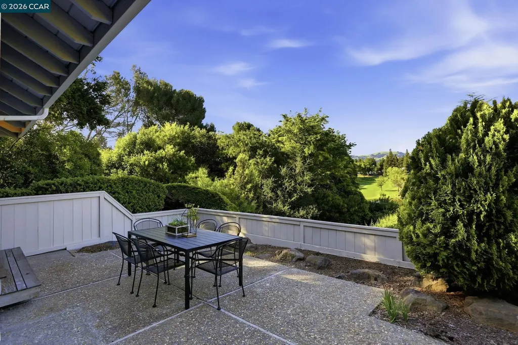 607 Silver Lake Drive Danville CA 94526