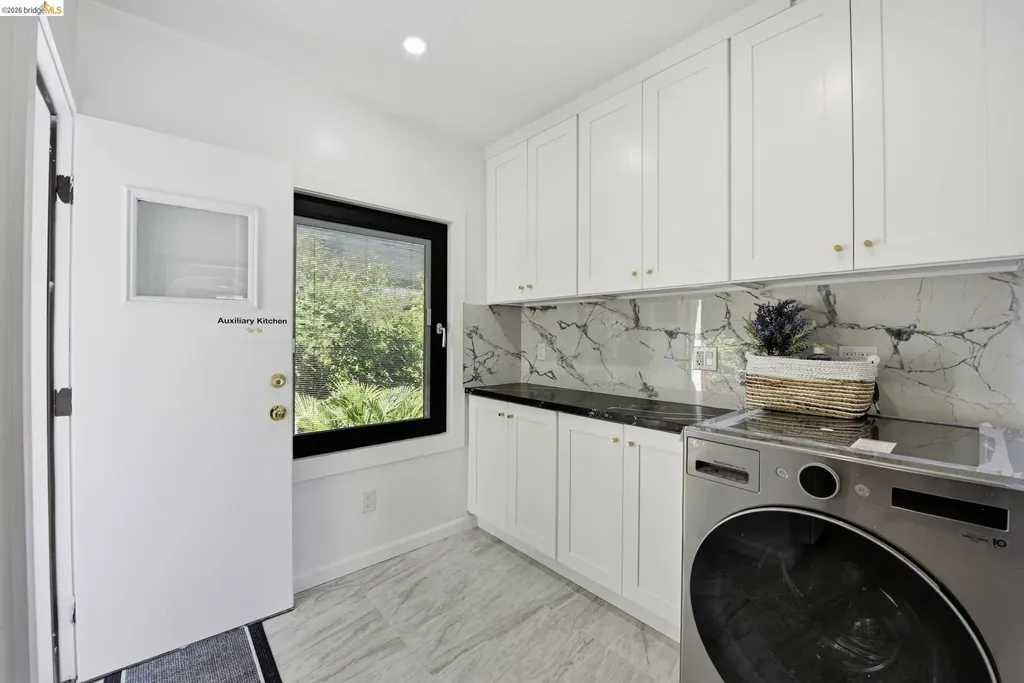 648 San Gabriel Avenue Albany CA 94706