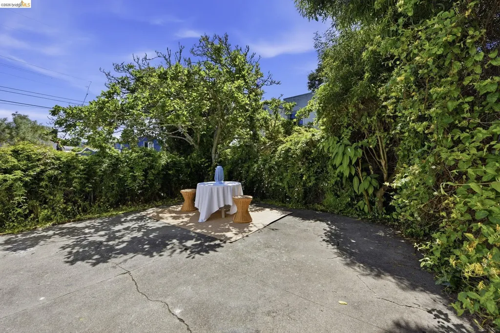 648 San Gabriel Avenue Albany CA 94706