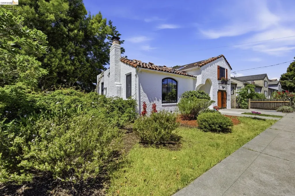 648 San Gabriel Avenue Albany CA 94706