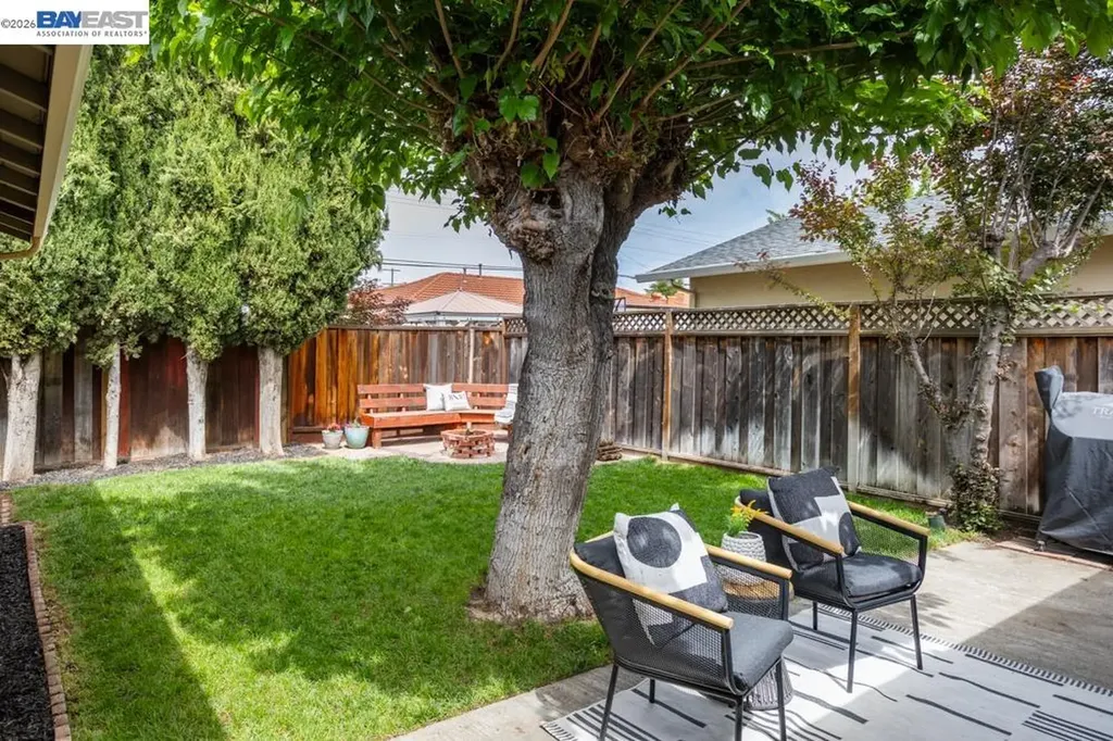 924 Lambaren Avenue Livermore CA 94551