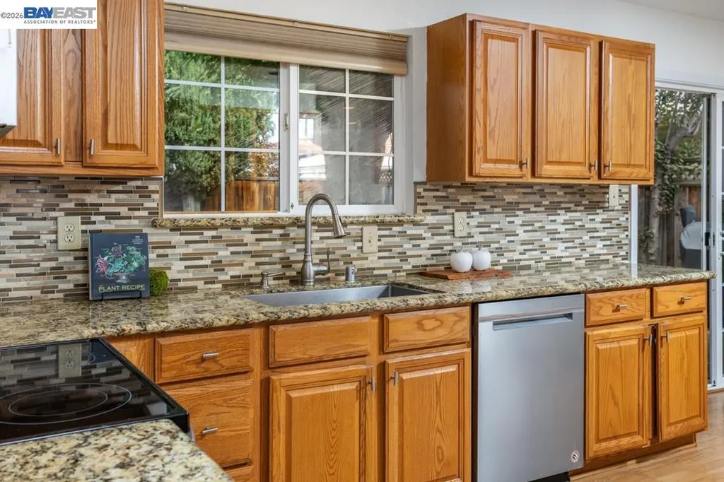 924 Lambaren Avenue Livermore CA 94551