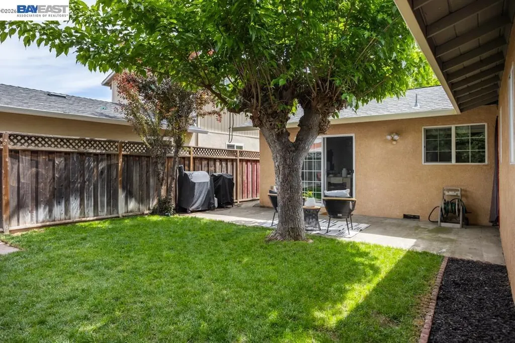 924 Lambaren Avenue Livermore CA 94551