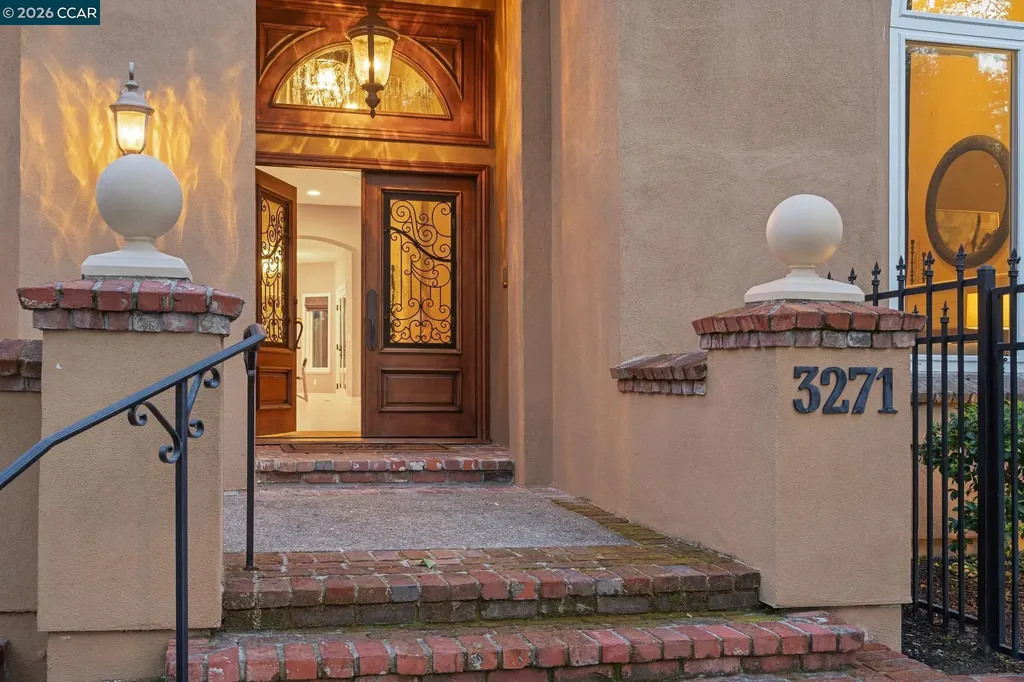 3271 Blackhawk Meadow Drive Danville CA 94506