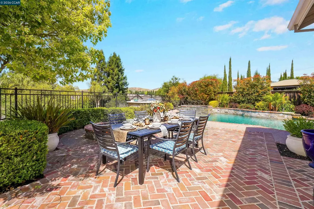 1518 Colchester Street Danville CA 94506