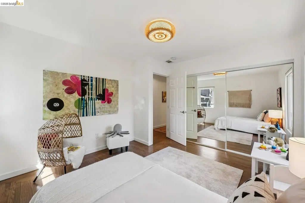 7406 Circle Hill Drive Oakland CA 94605