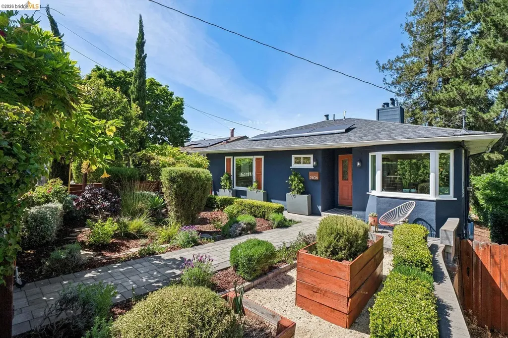 7406 Circle Hill Drive Oakland CA 94605