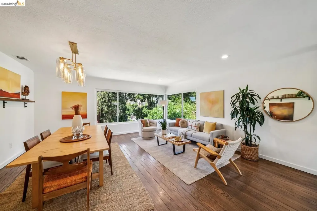 7406 Circle Hill Drive Oakland CA 94605