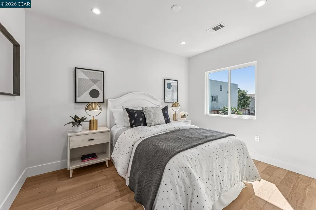 3017 Madeline Street Oakland CA 94602