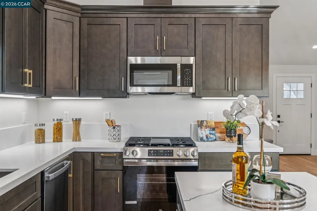 3017 Madeline Street Oakland CA 94602