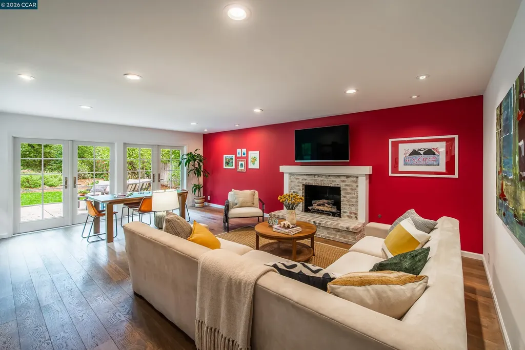 860 Paradise Court Lafayette CA 94549