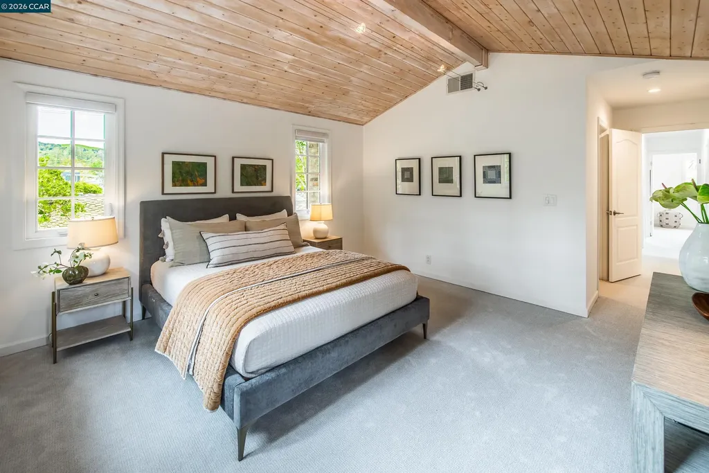 860 Paradise Court Lafayette CA 94549