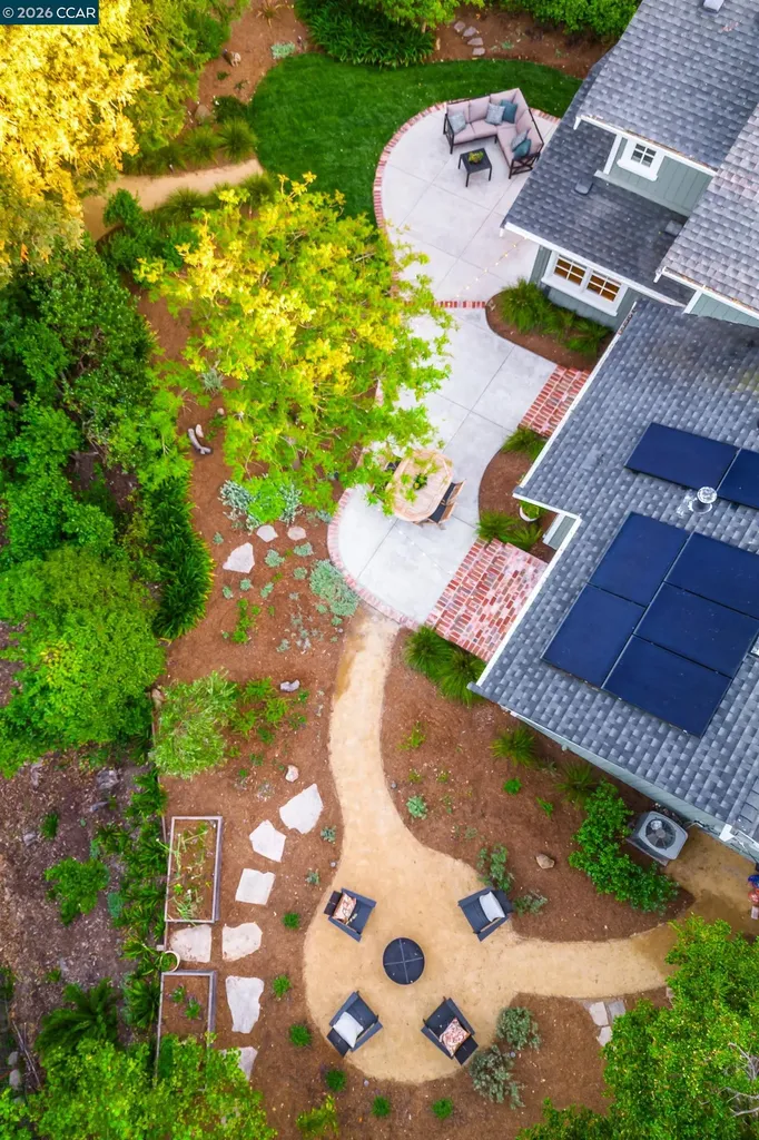 860 Paradise Court Lafayette CA 94549