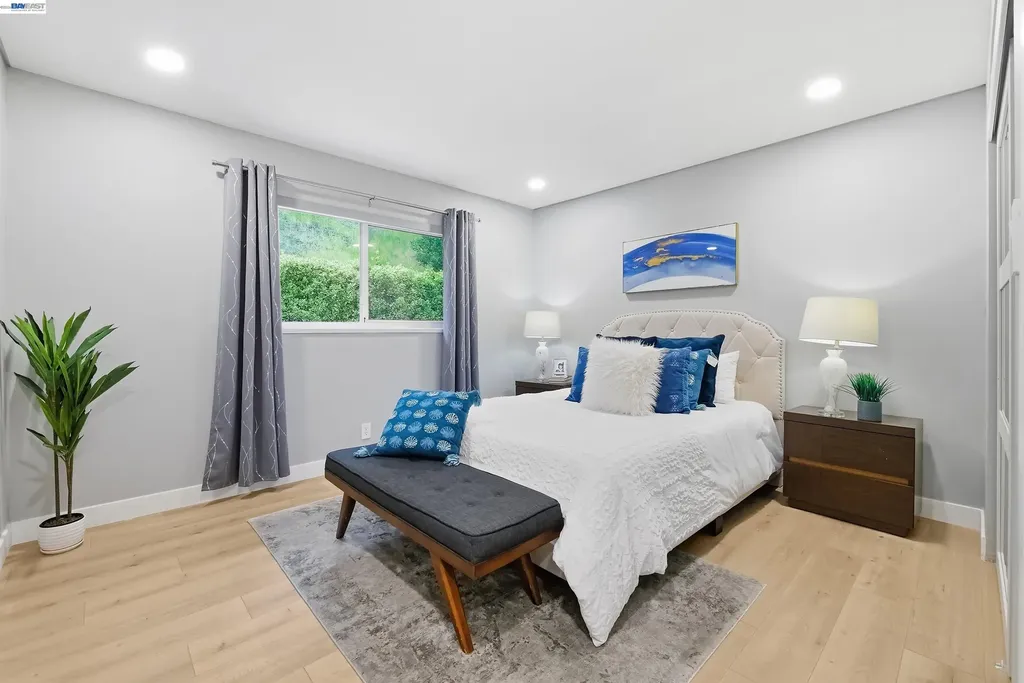 275 Orchard Road Orinda CA 94563