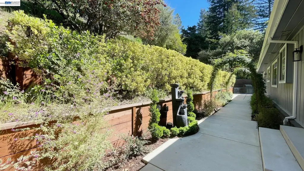 275 Orchard Road Orinda CA 94563