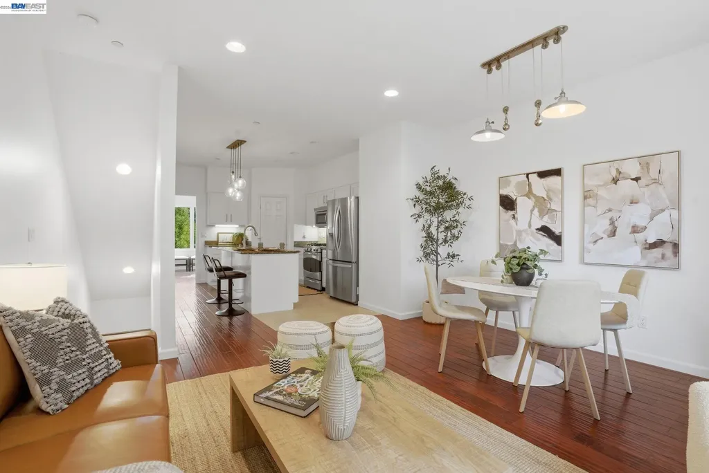 4895 Shattuck Avenue Oakland CA 94609