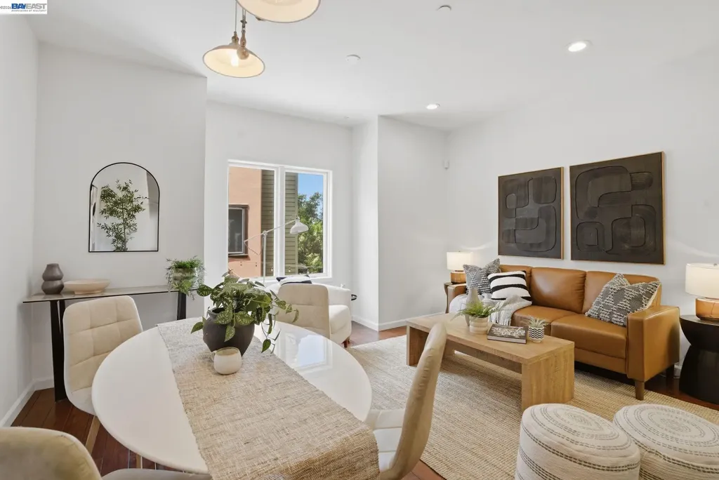 4895 Shattuck Avenue Oakland CA 94609