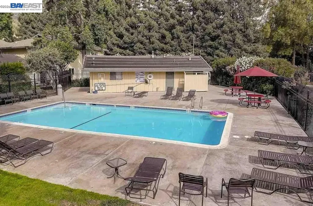 8185 Arroyo Drive Pleasanton CA 94588