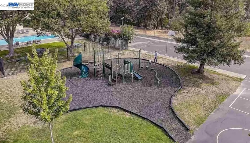 8185 Arroyo Drive Pleasanton CA 94588