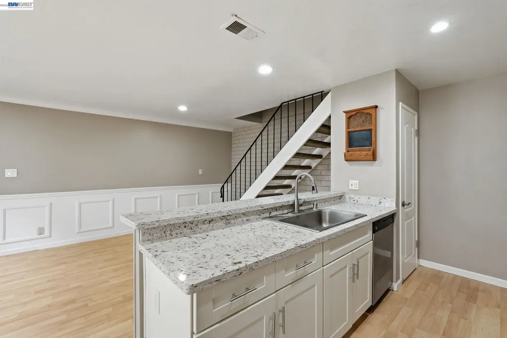 8185 Arroyo Drive Pleasanton CA 94588
