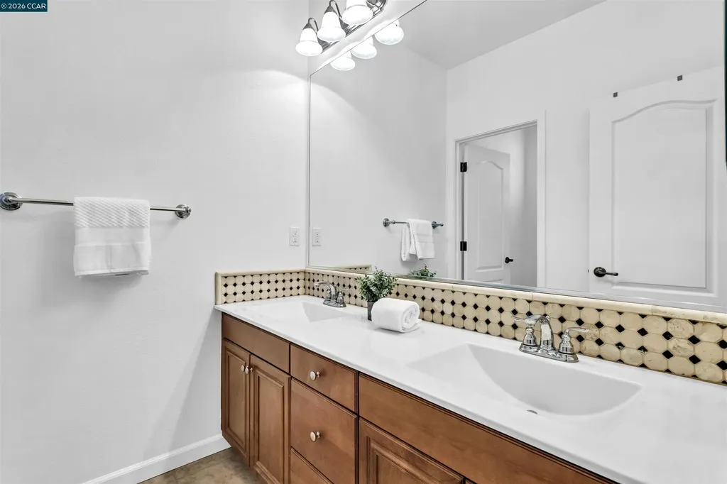 5608 Ashbourne Way Antioch CA 94531