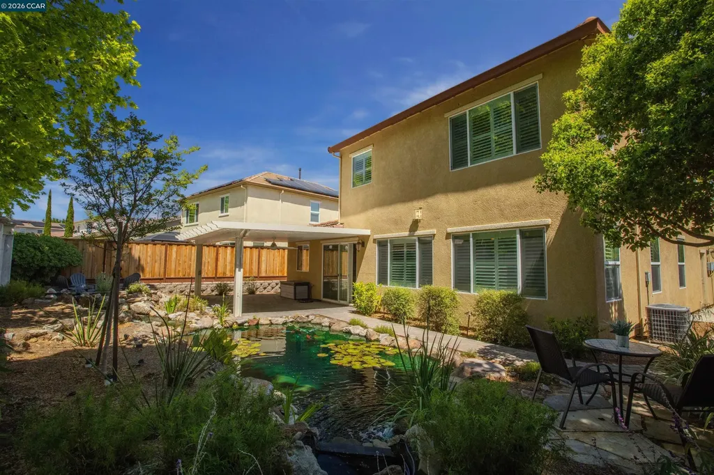 5608 Ashbourne Way Antioch CA 94531
