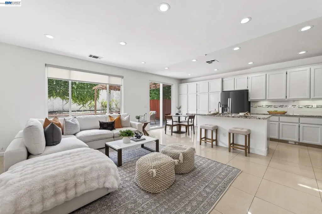 34517 Windflower Lane Union City CA 94587