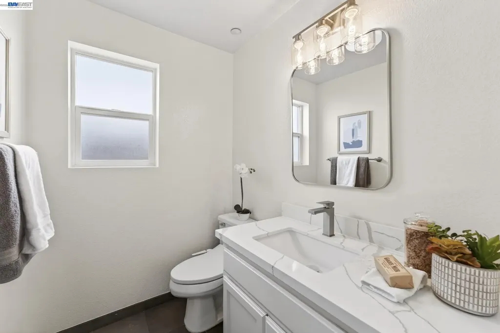 34517 Windflower Lane Union City CA 94587
