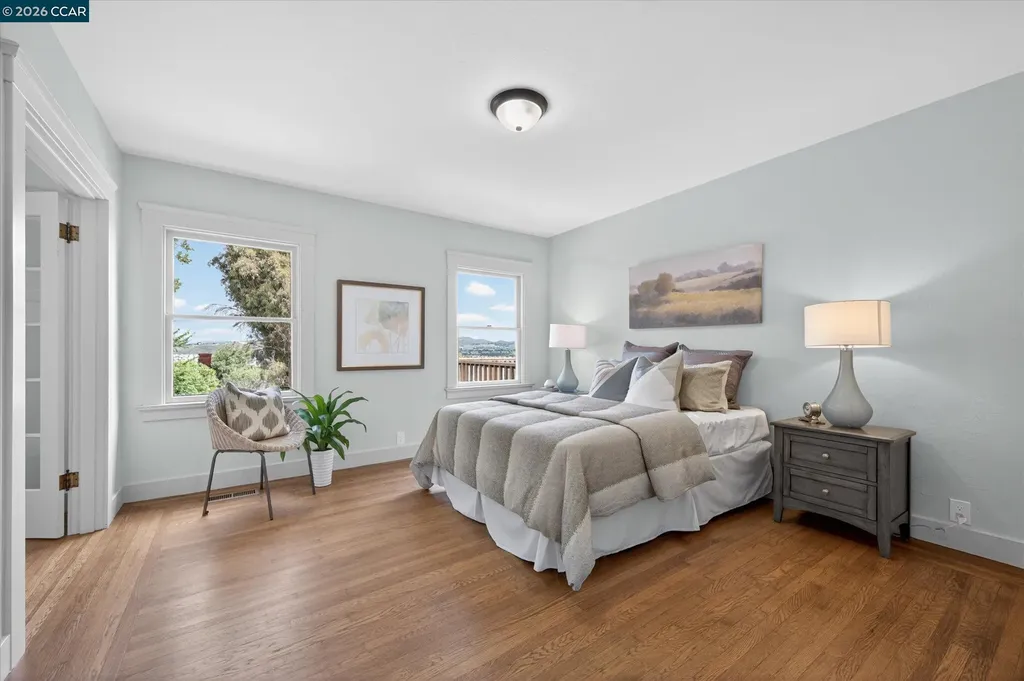 444 Edwards Street Crockett CA 94525