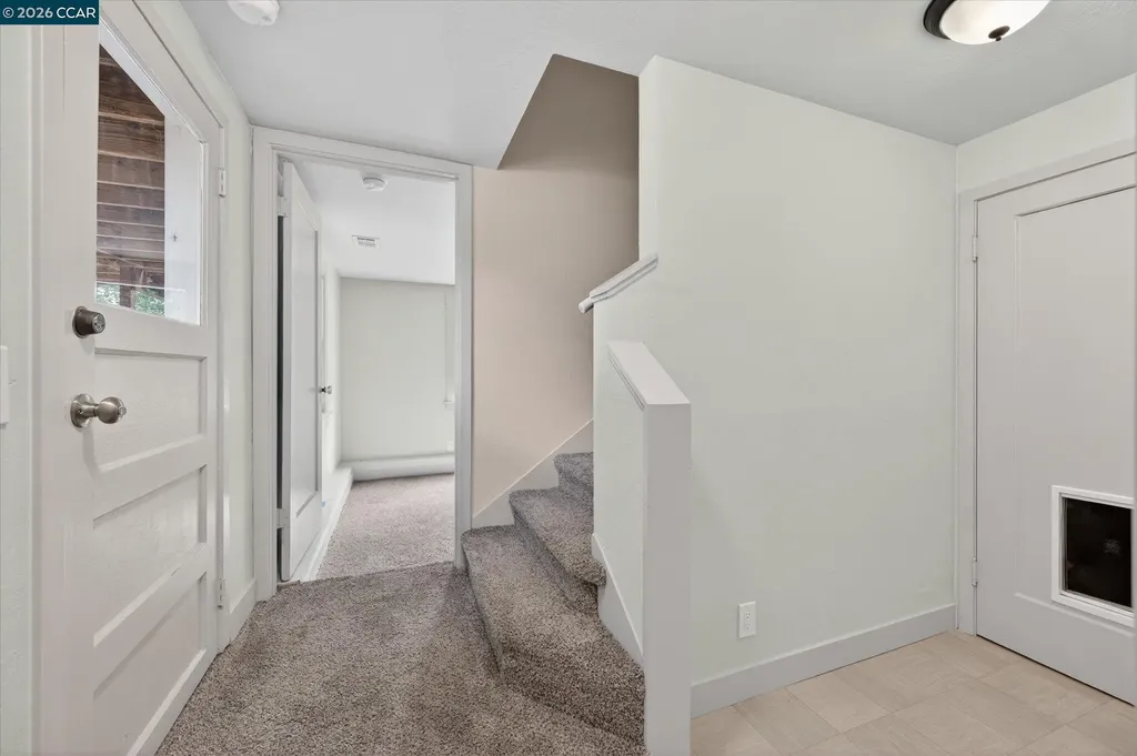 444 Edwards Street Crockett CA 94525