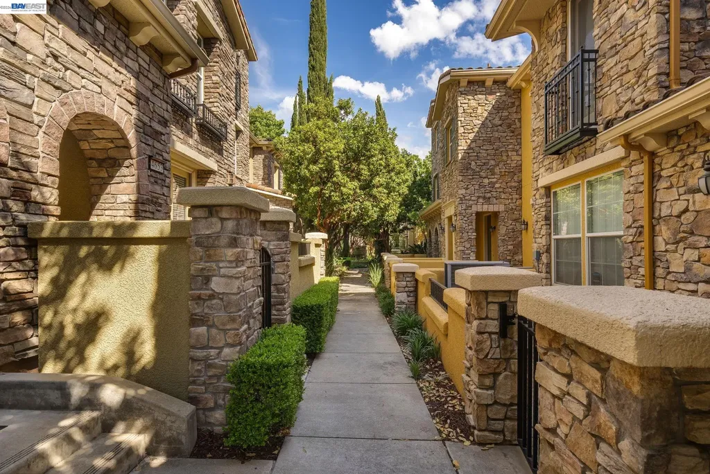 4653 Rimini Court Dublin CA 94568