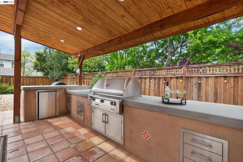 3001 Lusitana Drive Livermore CA 94550