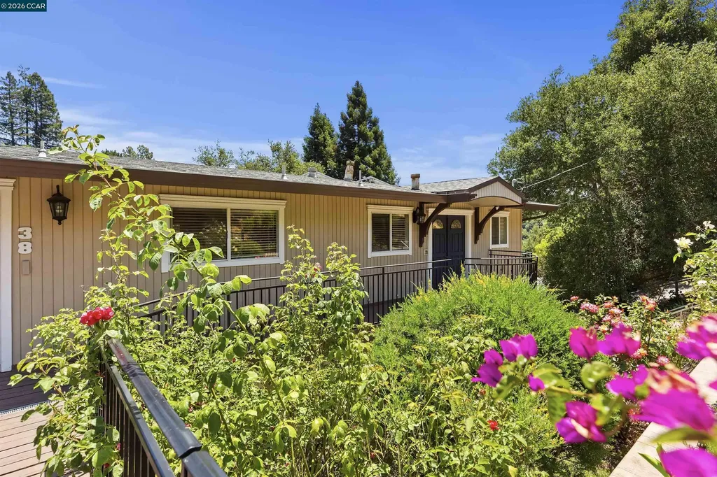 38 Saint Stephens Drive Orinda CA 94563