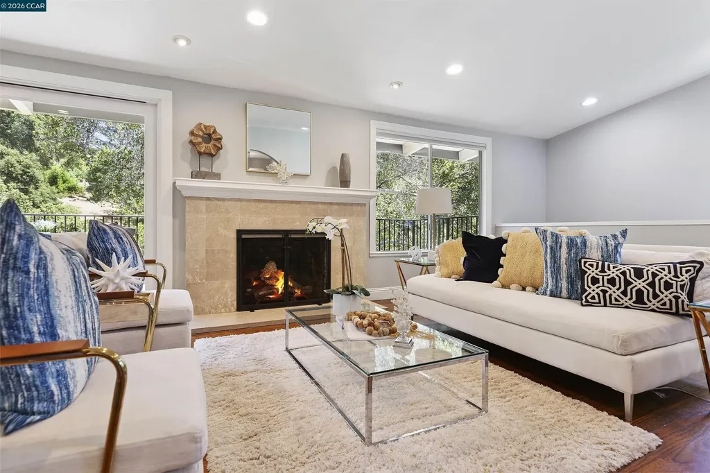 38 Saint Stephens Drive Orinda CA 94563