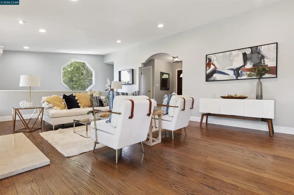 38 Saint Stephens Drive Orinda CA 94563