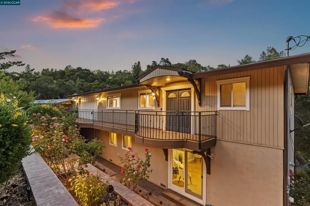 38 Saint Stephens Drive Orinda CA 94563