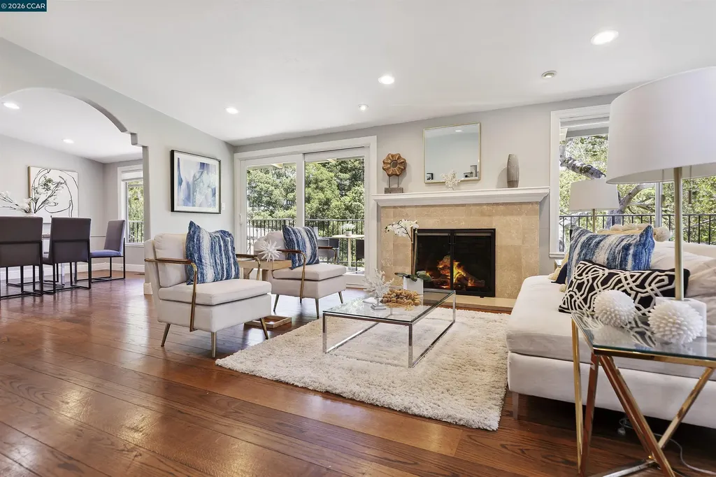 38 Saint Stephens Drive Orinda CA 94563