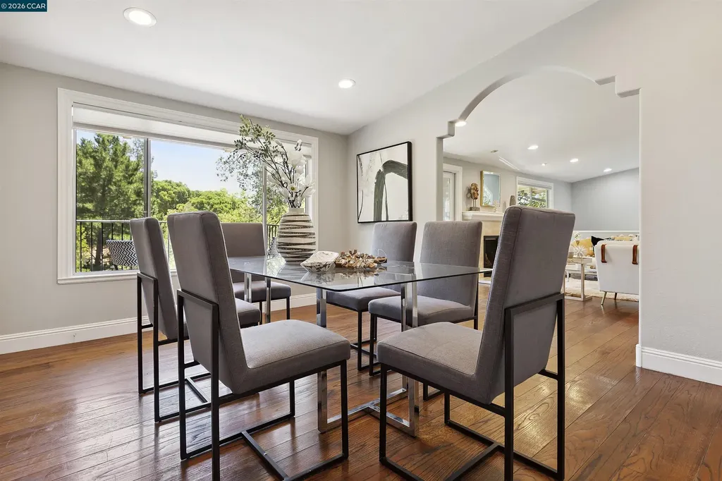 38 Saint Stephens Drive Orinda CA 94563