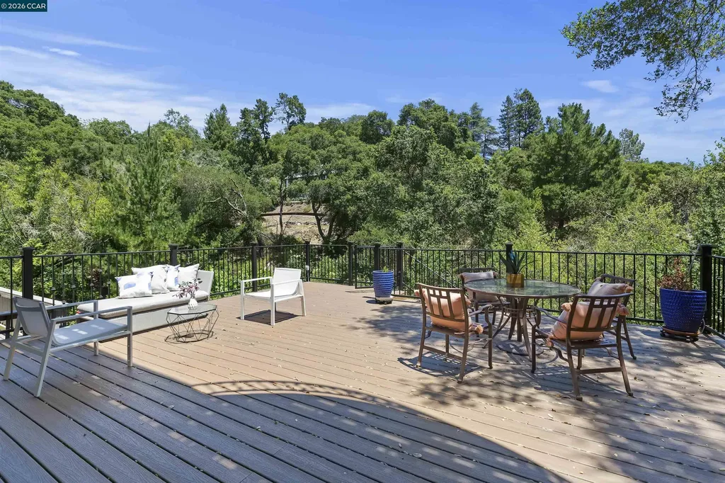 38 Saint Stephens Drive Orinda CA 94563