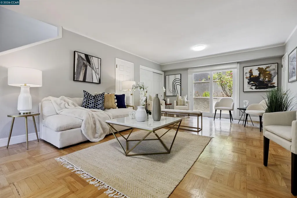 38 Saint Stephens Drive Orinda CA 94563